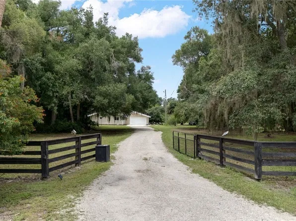4613 Orange River Loop Rd, Fort Myers, FL 33905