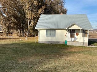 1230 Pioneer Rd, Weiser, ID 83672