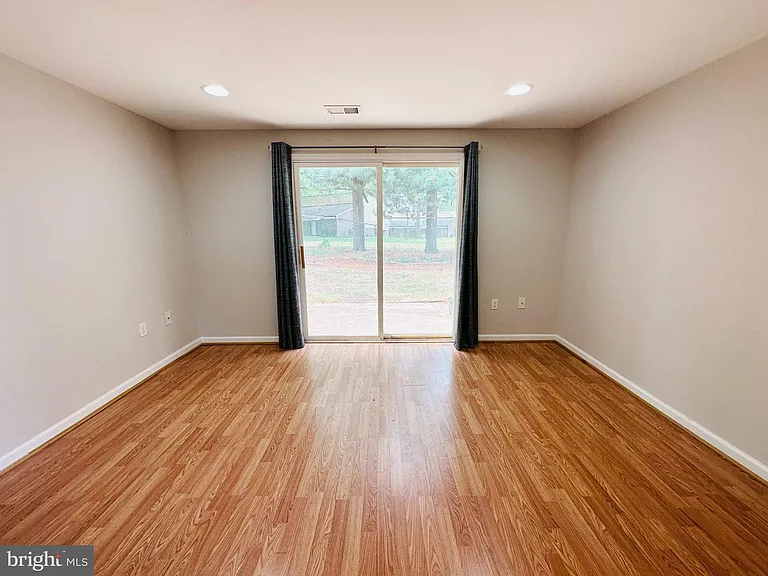 34 Carroll View Ave #34 — Photo 4