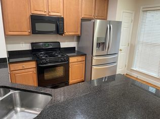 2479 Terra Cotta Cir, Herndon, VA 20171