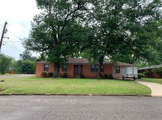 2911 Acadia St, Marshall, TX 75672