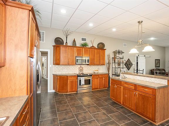 3rd image of 11106 County Road 3168