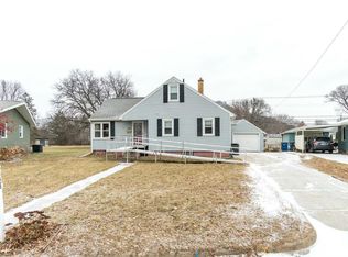 2225 Coulee Dr, La Crosse, WI 54601