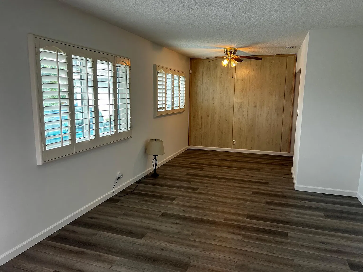 3 bed, 1044 sqft, $3,350 — Photo 2