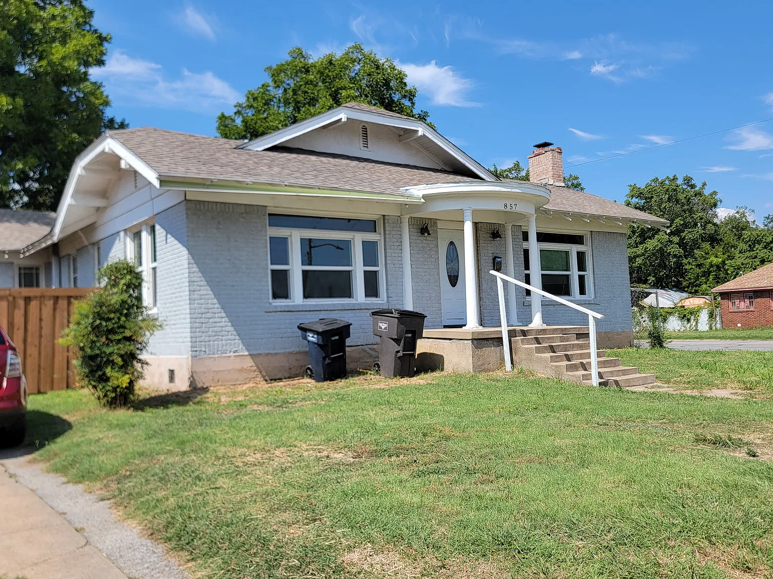 857 E Mulkey St — Photo 2