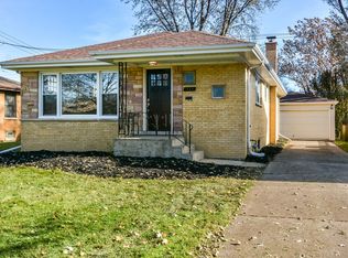 1029 Homestead Rd, La Grange Park, IL 60526