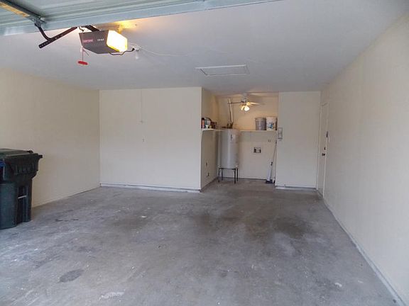 3rd image of 1122 Harbor Lights Dr