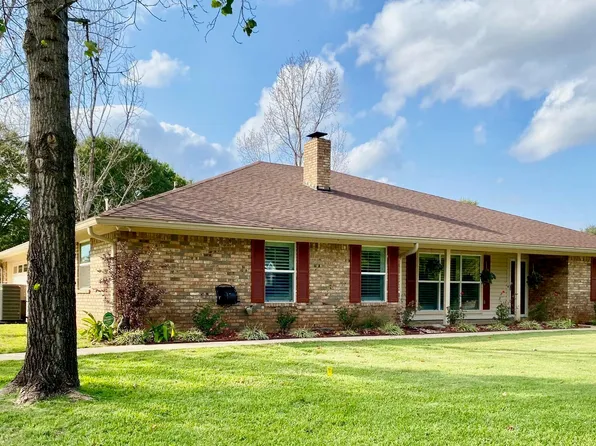 5403 Deer Creek Dr, Texarkana, TX 75503