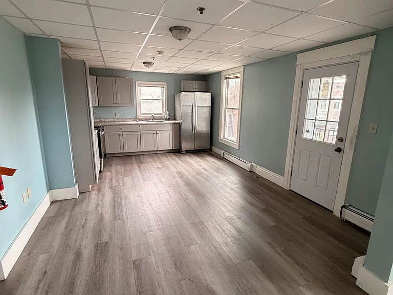 46 Fayette St #2 — Photo 8