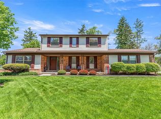 35250 Oakland St, Farmington, MI 48335