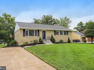 5701 Ottawa Rd, Centreville, VA 20120