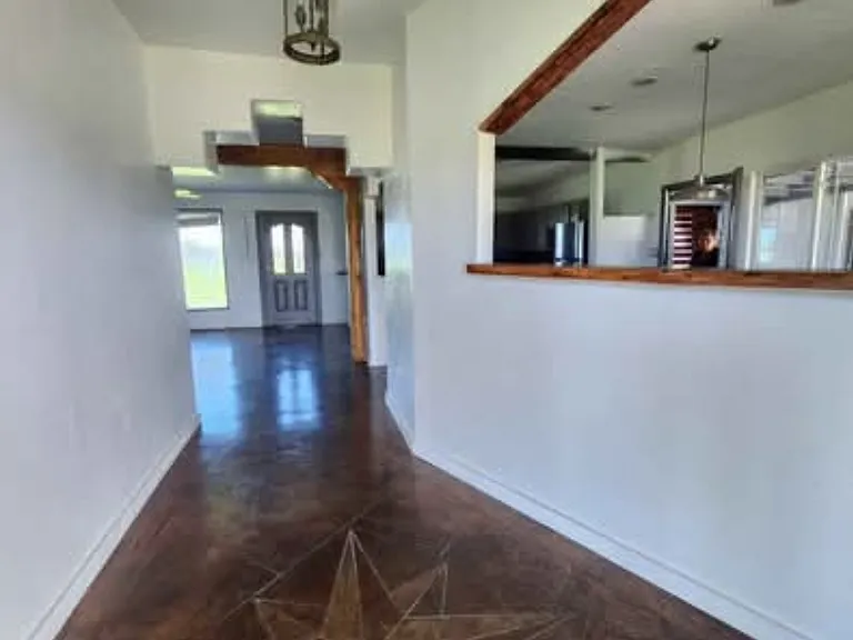 744 County Road 4711 — Photo 9