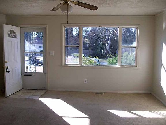 Living Rm