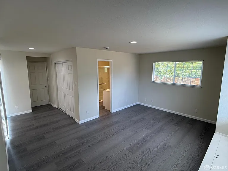 25696 Lander Ave — Photo 9