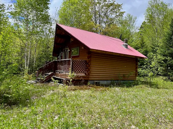 268 Eagle Rock Dr, Lunenburg, NS B0R 1H0