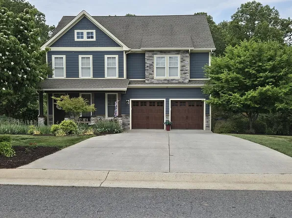 1142 Lejack Cir, Forest, VA 24551