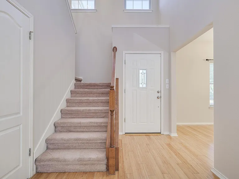 5709 Pecanwood Ln — Photo 23