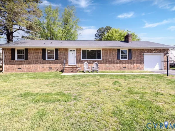 1210 Wellington Rd, Colonial Heights, VA 23834