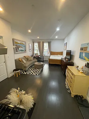 Rented by CNYC Apartments | media 17