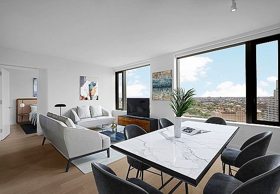 4th image of 10 City Pt APT 20H