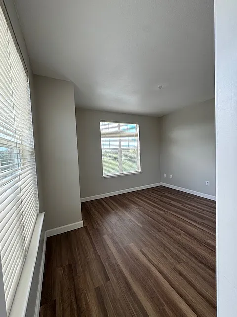 Building Photo - 3589 Round Barn Blvd #1-101