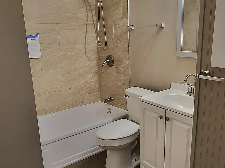 18 Foster Ln — Photo 3