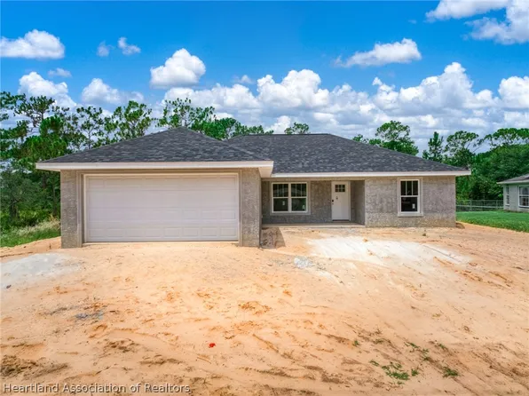 5531 Lakewood Rd, Sebring, FL 33875