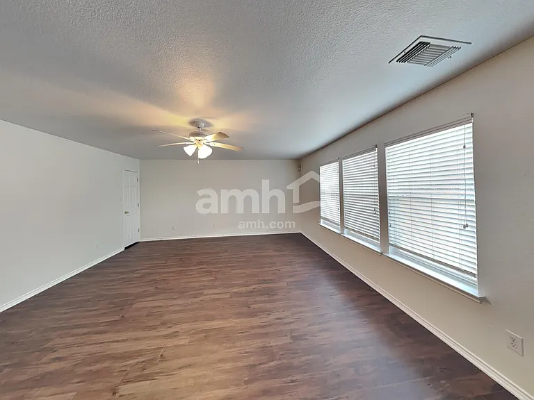 11130 Fort Smith — Photo 5