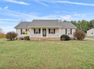 175 Gammons Ln, Lafayette, TN 37083