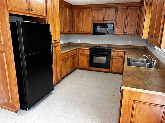 3rd image of 4333 Dockside Dr
