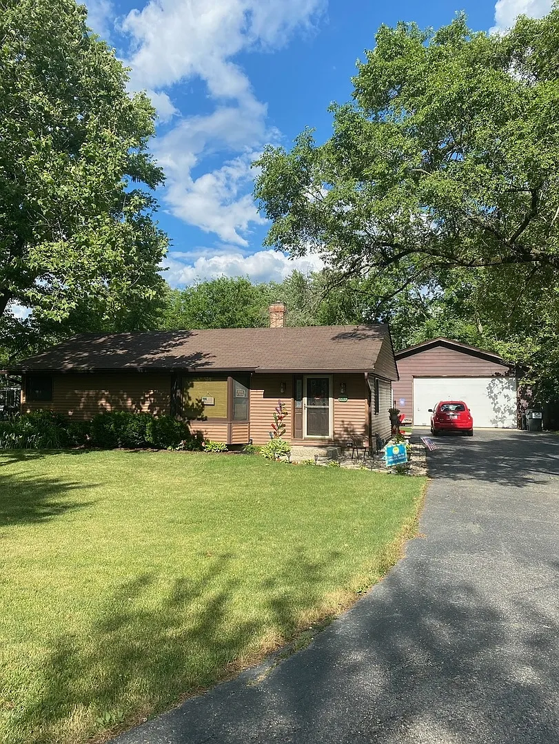 1817 Highland Ave photo 1