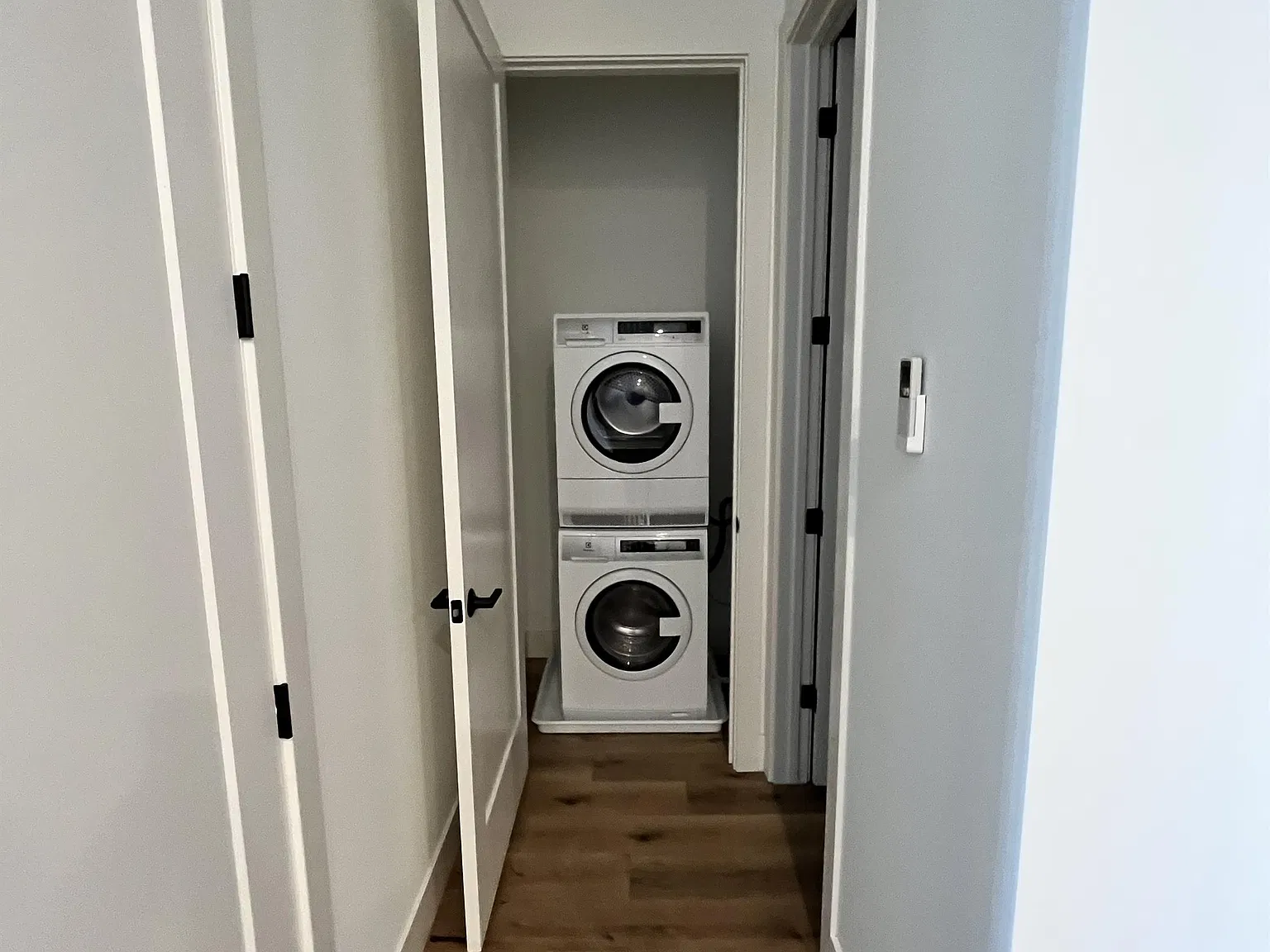127 Ridge Street - 206 — Photo 3