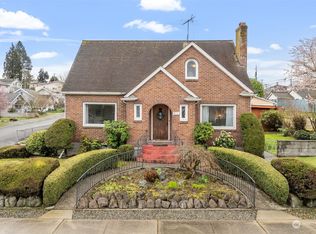 814 E 40th St, Tacoma, WA