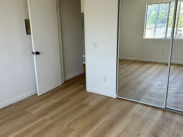 3090 Del Mar Ave, Long Beach, CA 90807