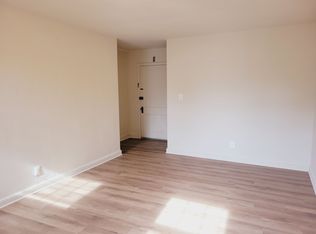403 E Luray Ave #66, Alexandria, VA 22301
