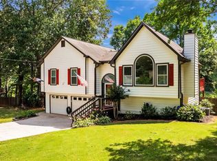 90 John Wesley Dr, Dallas, GA 30132