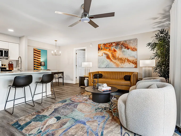 Coral Palms Apartments — Photo 6