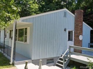 2 Patricia Ter, Beacon Falls, CT 06403