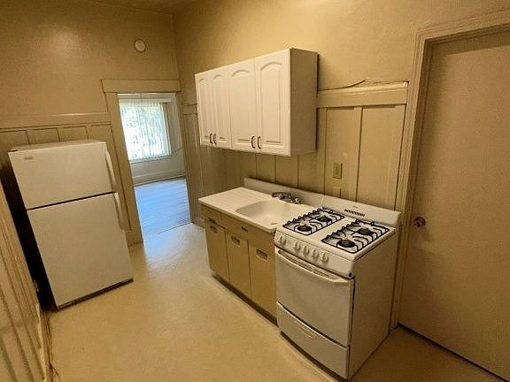 2nd image of 22546 Main St APT 18