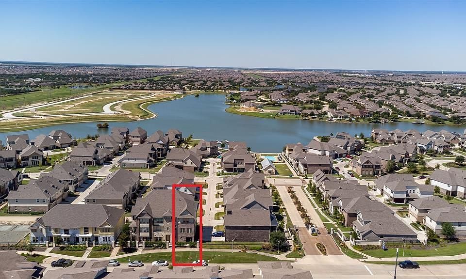 1st image of 9535 Towne Lake Pkwy