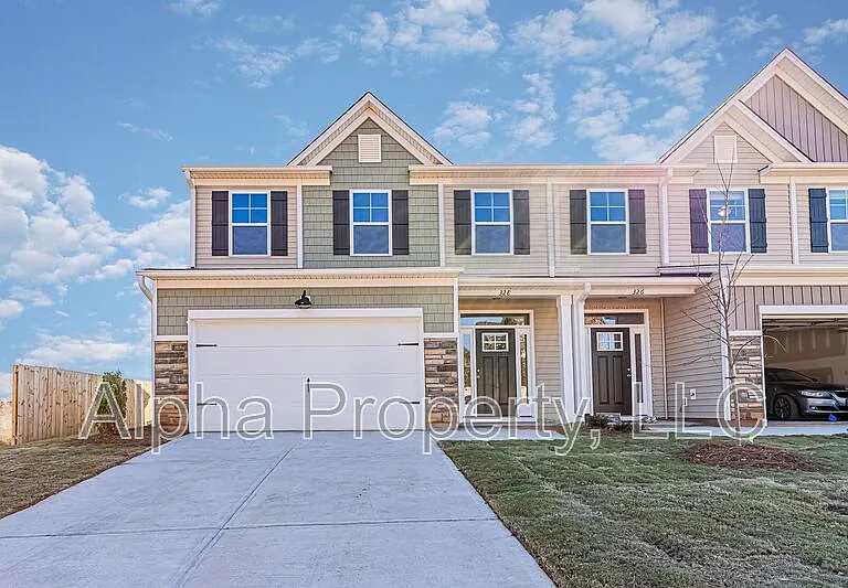 328 Trail Branch Ct — Photo 1