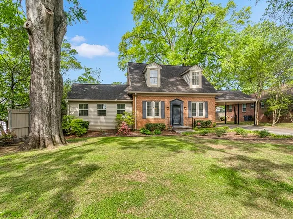 812 Thornton Pl, Dalton, GA 30720