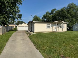 942S S Market St, Maryville, MO 64468