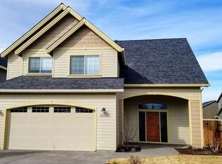 61759 Bridgecliff Dr, Bend, OR 97702