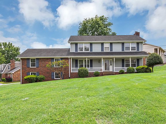 2nd image of 111 Stark Knob Rd