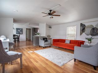 9874 Lake Shore Dr, Wills Point, TX 75169