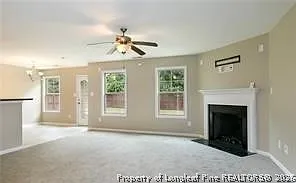 377 Roanoke Dr — Photo 3
