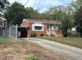 2105 E 24th St, Winston Salem, NC 27105