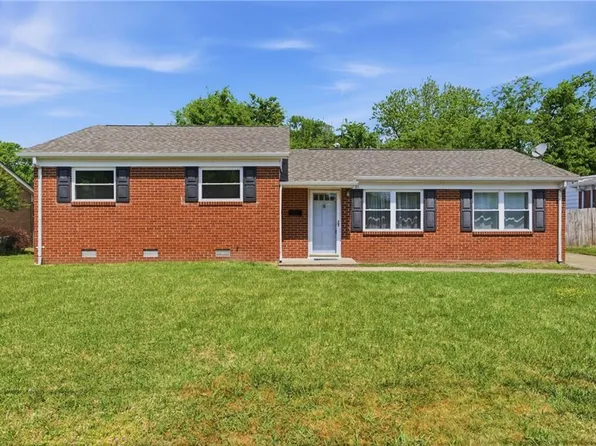 51 Longwood Dr, Hampton, VA 23669
