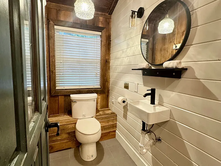 1382 Cavern Ct — Photo 5